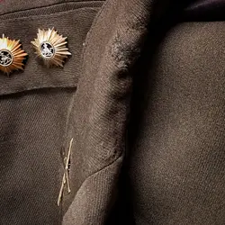 یونیفرم (کت و شلوار) تشریفات نظامی سرهنگ نیروی زمینی ارتش پهلوی