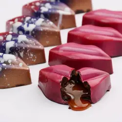 قالب پلی کربنات لب کد 9، ارسال رایگان، پرداخت در محل - فروشگاه ایران کوک