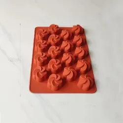 قالب سیلیکون حلوایی سوسن - فروشگاه ایران کوک
