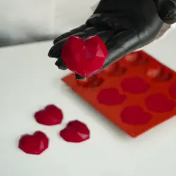 قالب سیلیکونی قلب سورپرایز 9 عددی، ارسال رایگان، پرداخت در محل - فروشگاه ایران کوک