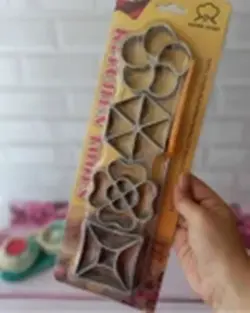 قالب شیرینی کیچن مدل پنچره ای کد 73 بسته 4 عددی