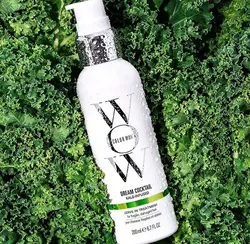 کرم ترميم کننده موهای آسيب ديده کالر واو مدل دریم کوکتل تریتمنت COLOR WOW DREAM COCKTAIL KALE-INFUSED  LEAVE-IN TREATMENT for fragile, damaged har pour cheveux fragiles et abimes  20۰ml