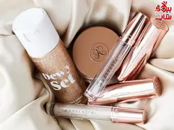 لیپ گلاس کریستال آناستازیا بورلی هیلز 3.1 میل اصل اروپايي  ANASTASIA BEVERLY HILLS Crystal Gloss  A crystal-clear lip gloss with glass-like shin