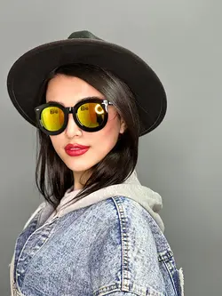 عینک دودی مدل گرد زنانه برند گوچی a179