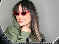 عینک آفتابی قرمز گربه ای دخترانه بولگاری