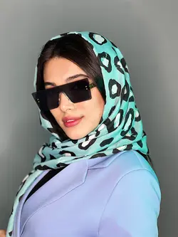 عینک آفتابی زنانه اورجینال مشکی برند پرادا مستطیلی یووی400