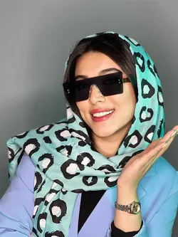 عینک آفتابی زنانه اورجینال مشکی برند پرادا مستطیلی یووی400