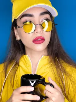عینک افتابی زنانه گرد چند ضلعی عدسی زرد