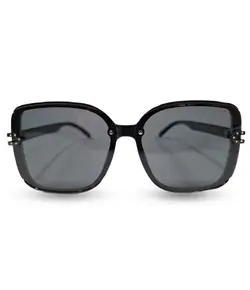 عینک آفتابی زنانه مشکی مربعی برند گوچی پلاریزه