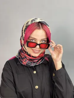 عینک آفتابی زنانه قرمز مشکی برند پرادا یووی 400