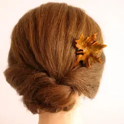 گیره مو تکی دستساز چوبی طرح برگ افرا پاییزی کد 102447