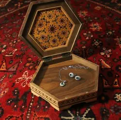 جعبه جواهر نفیس شش ضلعی جُوَک کاری کد 102069