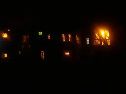 ماکت کاهگلی چهار خانه روستایی حیاط دار با سیستم نورپردازی کد 101883