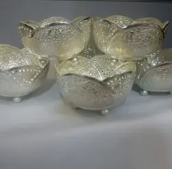 آجیل خوری نقره نما 3 پایه گوی 6 عدد کد 101173