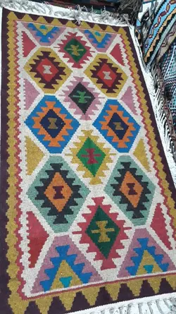 گلیم پشمی طرح جفت گل کد 10684