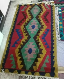 گلیم دست بافت