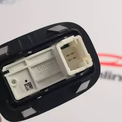 کلید شیشه بالابر پژو 2008 عقب