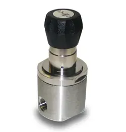 . رگولاتور فشار تمام استیل  پارکر veriflo مدل HF1215