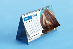موکاپ تقویم رومیزی سه بعدی