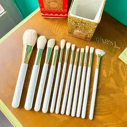 ست براش شاین استنددار bh Cosmetics مدل HOHO Holidays(آسیب دیده)