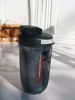 شیکر بدنسازی حرفه ای اورجینال با همزن سیمی – 600 میلی لیتر