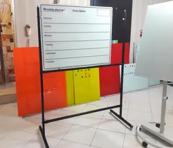 تخته وایت برد شیشه ای مدل Weekly Planner Board سایز 80 × 100 سانتی‌متر