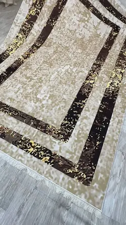 فرشینه ترمزدار کرم نسکافه ای طرح مدرن B۱۴۷۴ - با فیلم زنده