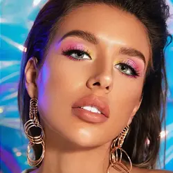 پالت سایه شیگلم رنگ Chill Track84894685978548695