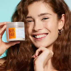 پد لایه بردار و روشن کننده روزانه گلیکولیک اسید نیپ فاب546865846854856