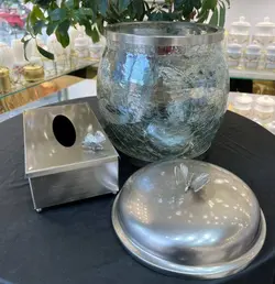 جای دستمال و سطل شیشه ترک