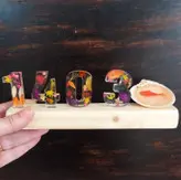 استند جواهرات و اکسسوری