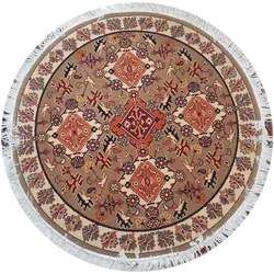 فرش گرد گبه کد 6503 زمینه بژ (غیربرجسته)
