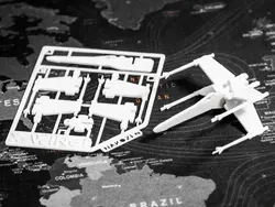 ماکت هواپیما مدل کارتی X-Wing