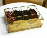تی بگ برنجی شیشه ای باکس پذیرایی شیشه ای