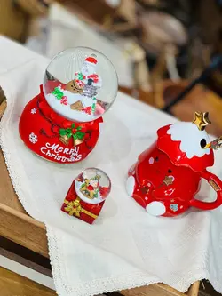 گوی موزیکال کریسمس