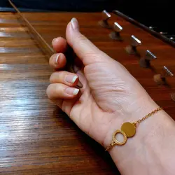 دستبند طلایی شن پاش