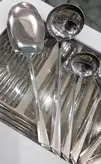 سرویس قاشق چنگال یونیک ۳۰نفره طرح ناخنی همرا با کنسول