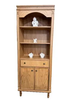 ویترین (کتابخانه) سرویس بلوط