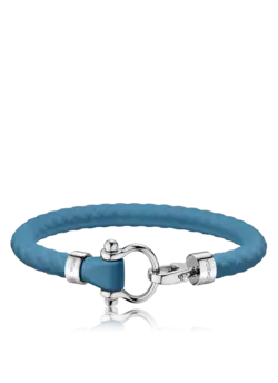 دستبند رابر امگا آبی کنار رودخانه ای