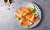 ماهی سالمون دودی ۲۰۰ گرمی سوشی