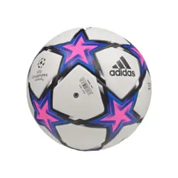 توپ فوتبال آدیداس