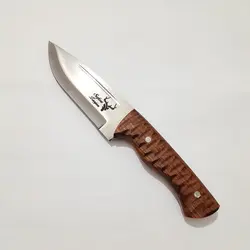 چاقو زنجان چاقوی شکاری بوشگراف مینی 24 سانت مناسب طبیعت گردی استاد صفری زنجان دارای غلاف ضخیم
