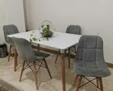 میز و صندلی غذاخوری ایفلی چهار نفره چوبی پارچه ای رنگ بندی