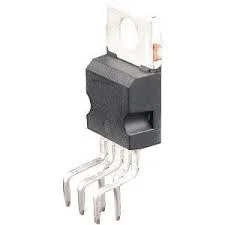 رگولاتور L200