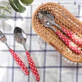 قاشق چنگال غذاخوری قرمز خالدار