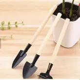 بیلچه و شن کش مدل 02 مجموعه 3 عددی