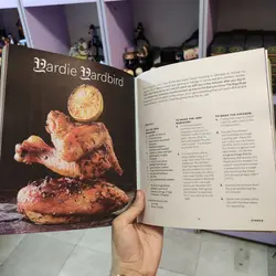 کتاب آشپزی اسنوپ داگ: از کلاهبرداری تا آشپزی From Crook to Cook: Platinum Recipes from Tha Boss Dogg’s Kitchen
