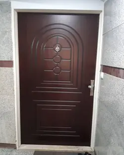 درب چوبی ورودی
