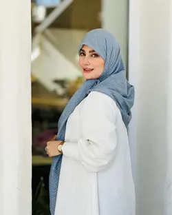 روسری وال نخی راه راه نقرآبی - مهنا