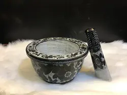 هاون سنگی بزرگ قلم زنی شده طرح آفتابگردان